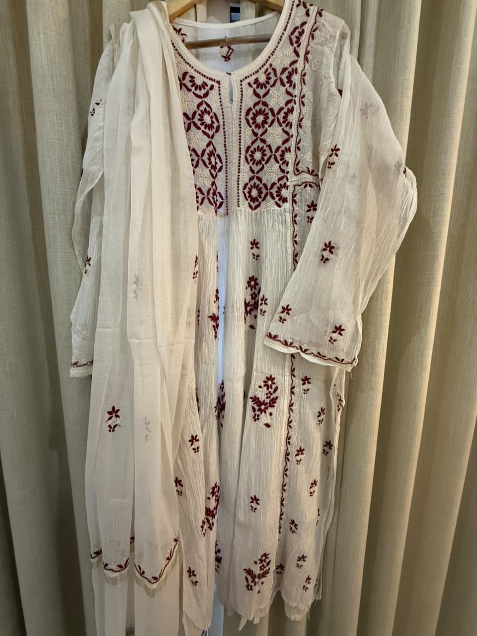 Pure Mul Chikankari Shirt & Dupatta Set – Ivory & Maroon